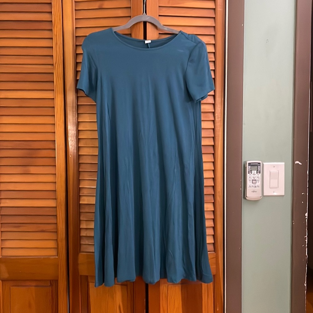 Teal T shirt dress.